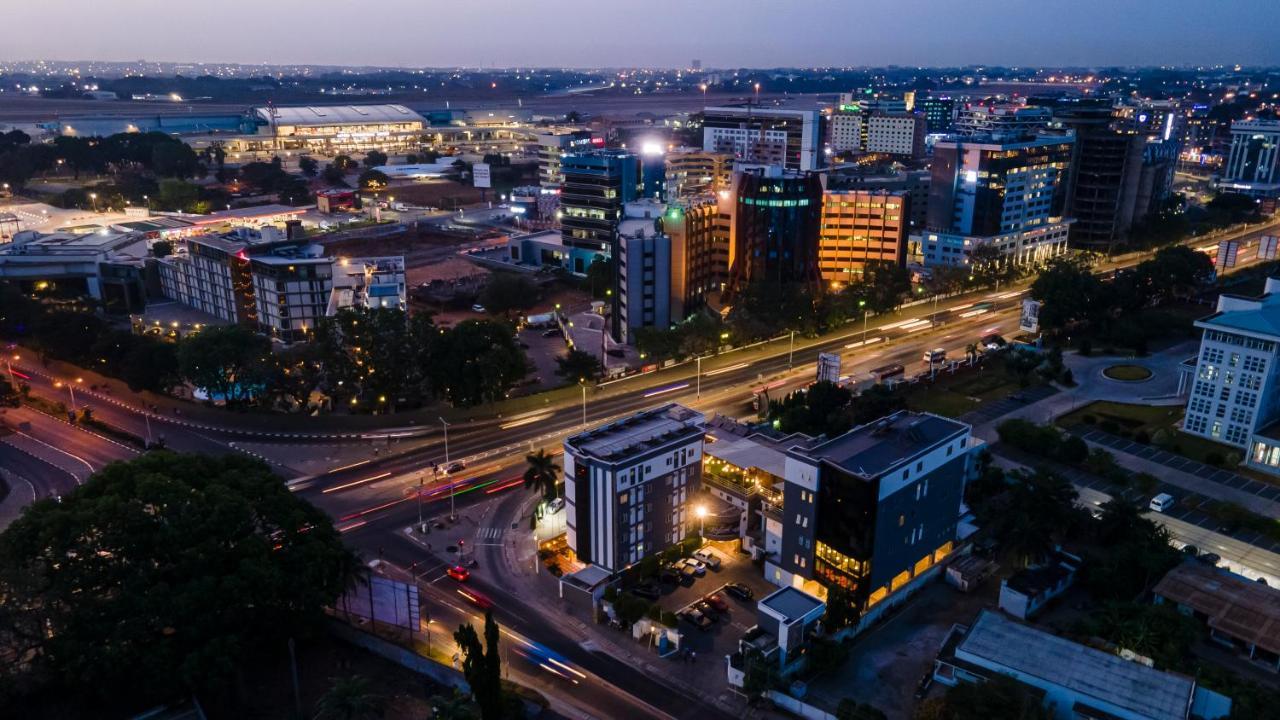 Airport View Hotel Аккра Экстерьер фото